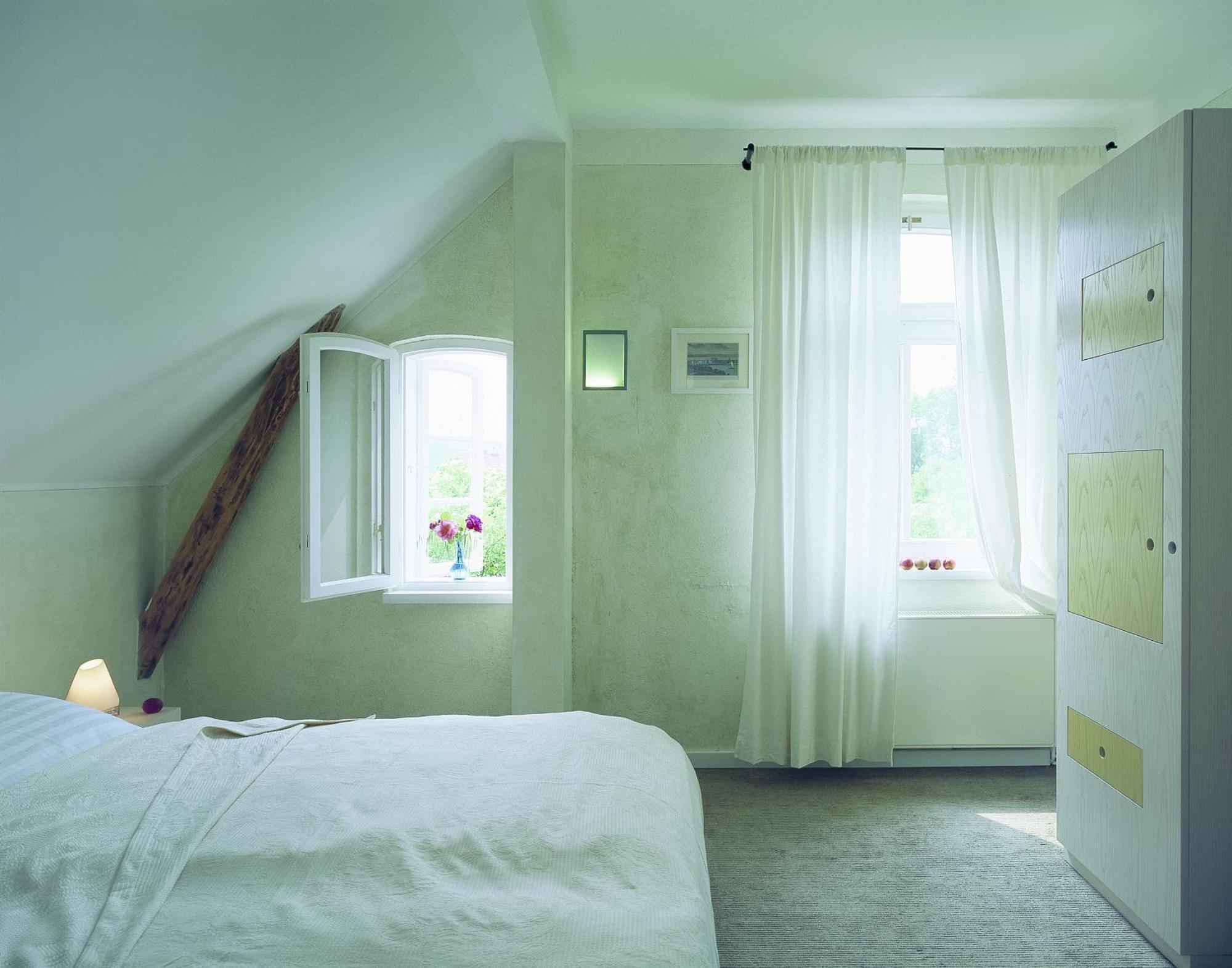 Seehotel Am Neuklostersee Habitación foto